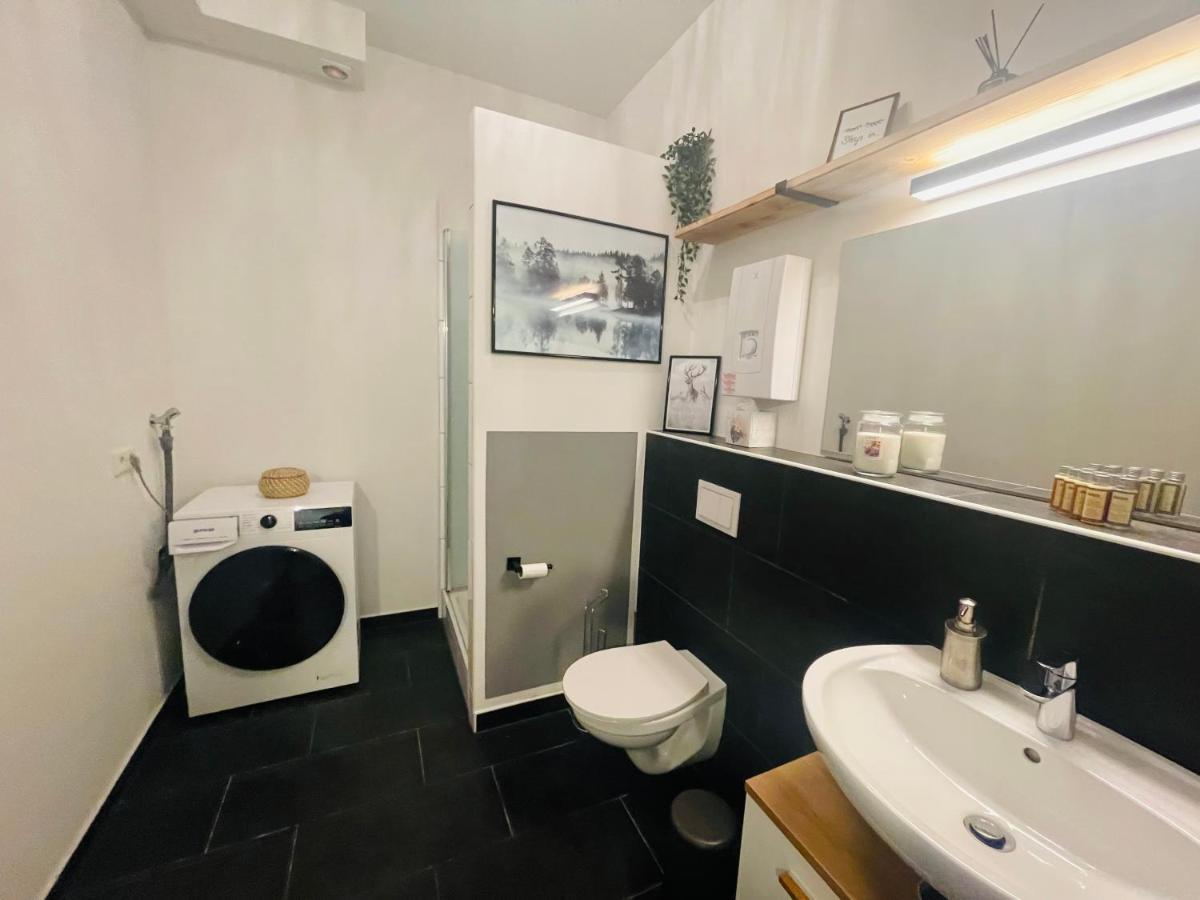 Modern * Gemuetlich * Nespresso * Terrasse * Netflix Apartment Duisburg Luaran gambar