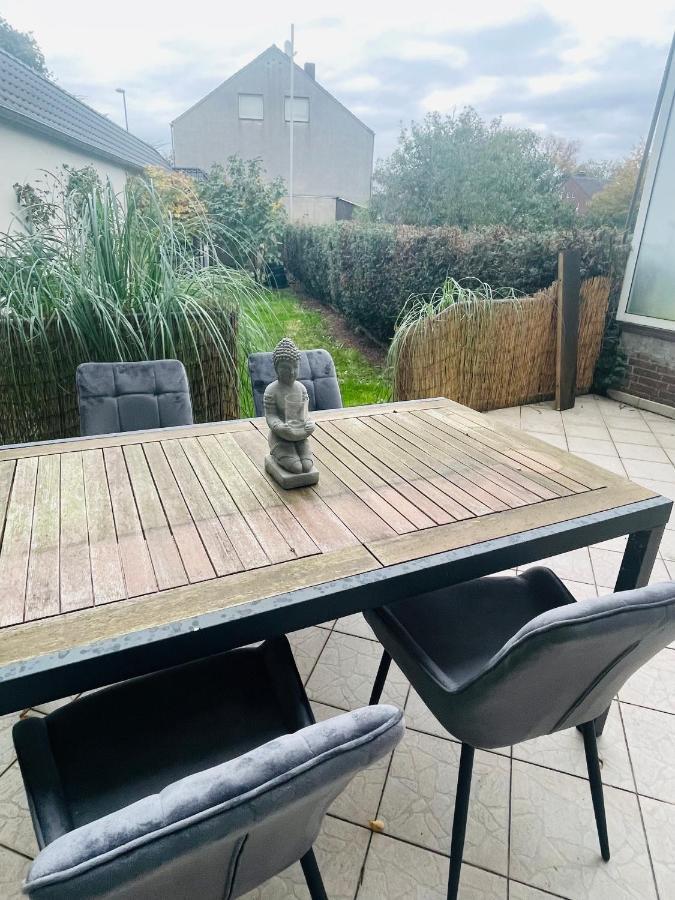 Modern * Gemuetlich * Nespresso * Terrasse * Netflix Apartment Duisburg Luaran gambar