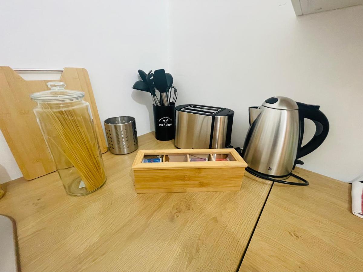 Modern * Gemuetlich * Nespresso * Terrasse * Netflix Apartment Duisburg Luaran gambar